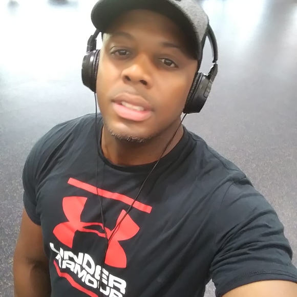 Meet your Posher, Mike - Picture 1 of 1